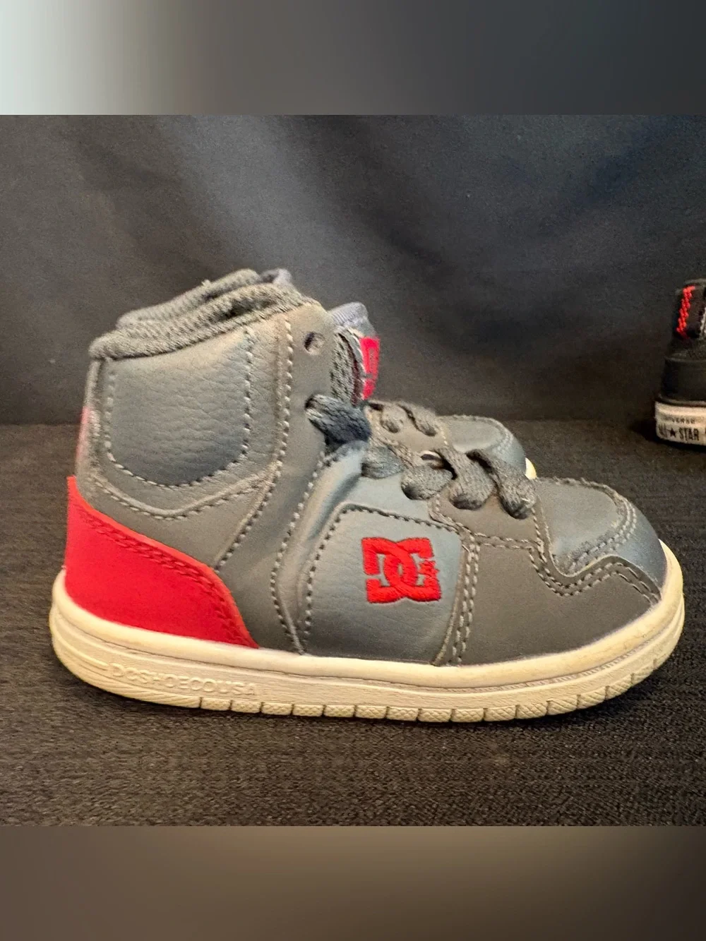 DC Spark High RS toddler sneakers in grey and red size 5